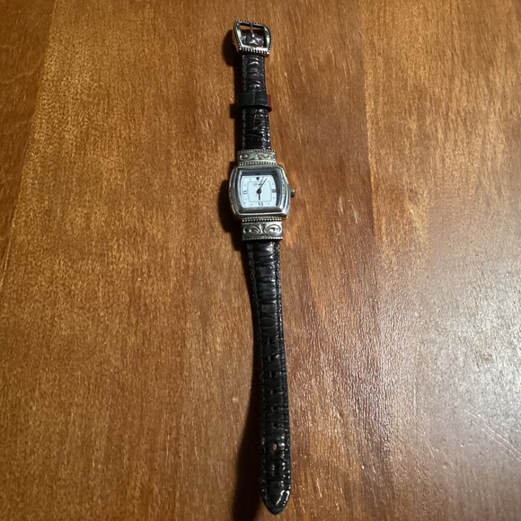 Brighton Waterford Silver-tone Black/Red Rotating Leather Band Watch main image 9